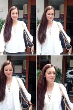 Dia Mirza spotted at Bandra on 21st August 2023 (2)_64e37f6ec1bc0.jpg