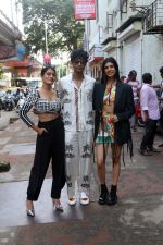 Aadhya Anand, Babil Khan, Medha Rana Pose to promote film Friday Night Plan at Radio Station Lower Parel on 23rd August 2023 (8)_64e61c8dcc9af.jpeg