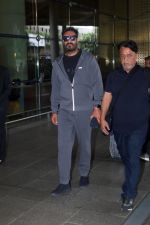 Ajay Devgn Spotted At Airport Arrival on 26th August 2023 (32)_64ea0c216e595.jpg