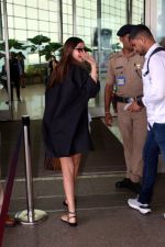 Tara Sutaria Spotted At Airport Departure on 26th August 2023 (18)_64e991af3f7d7.JPG