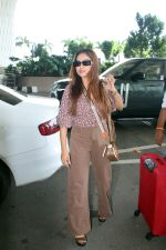 Manisha Rani spotted at airport departure on 31st August 2023 (15)_64f03574b733d.JPG