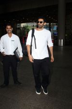 Aditya Roy Kapur Spotted at the airport on 1st September 2023 (5)_64f1c26a21d6c.JPG