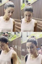 Ananya Panday spotted at yoga class in Khar on 2nd September 2023 (7)_64f3190518e98.jpg
