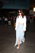 Diana Penty spotted at Airport Arrival on 2nd September 2023 (9)_64f31bf212b37.JPG