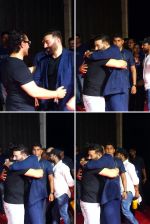 Aamir Khan, Sunny Deol at Gadar 2 Success Party on 2nd Sept 2023 (4)_64f4b5589f7a6.jpg