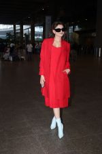 Urvashi Rautela Spotted At Airport Arrival on 8th Sept 2023 (6)_64faf9601d52b.JPG