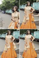 Shilpa Shetty Spotted At Indias Best Dancer Set For Promotion Of Her Film Sukhee on 18th Sept 2023 (1)_6507fa8098838.jpg