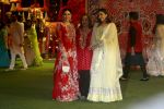 Anissa Malhotra Jain, Karisma Kapoor, Reema Kapoor at Ambani House Antilia for Ganpati Darshan on 19th Sept 2023 (100)_650acf9d7bf9c.jpeg