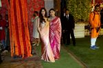 Disha Patani, Mouni Roy at Ambani House Antilia for Ganpati Darshan on 19th Sept 2023 (178)_650ad03d437d4.jpeg