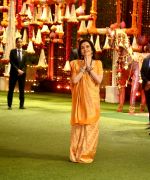 Nita Ambani at Ambani House Antilia for Ganpati Darshan on 19th Sept 2023 (7)_650ad48876c10.jpeg