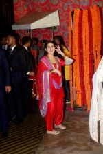 Sara Ali Khan at Ambani House Antilia for Ganpati Darshan on 19th Sept 2023 (147)_650ad50f0f72e.jpeg