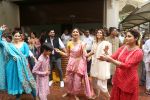 Akanksha Malhotra, Chaitanya Choudhry, Shamita Shetty, Shilpa Shetty, Sonal Joshi, Sunanda Shetty, Vivaan Raj Kundra at Ganpati Visarjan on 20th Sept 2023 (15)_650d6a7211df7.jpeg