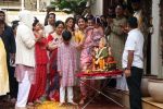 Akanksha Malhotra, Shilpa Shetty, Sunanda Shetty at Ganpati Visarjan on 20th Sept 2023 (3)_650d6b1910fb4.jpeg