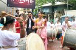 Chaitanya Choudhry, Shamita Shetty, Shilpa Shetty at Ganpati Visarjan on 20th Sept 2023 (23)_650d6b3d232e9.jpeg