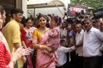 Samisha Shetty, Shilpa Shetty, Sunanda Shetty at Ganpati Visarjan on 20th Sept 2023 (53)_650d6b748a3b7.jpeg