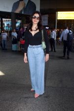 Raashi Khanna Spotted At Airport Arrival on 4th Oct 2023 (8)_651ed08ddf3c0.JPG