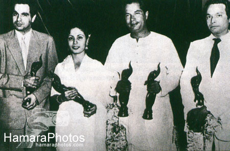 Bimal with Dilip Kumar, Meena Kumari and Naushad