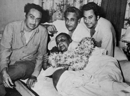 Kishore, Anoop, Ashok Kumar with their mother