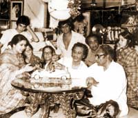 Kishore Kumar with his family
