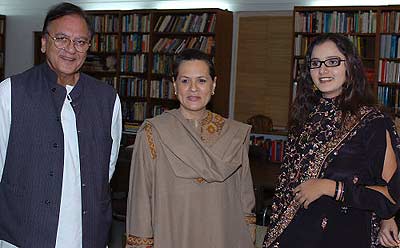 Sania Mirza with Sonia Gandhi & Sunil Dutt