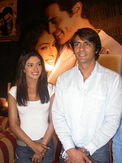 Priyanka Chopra & Arjun Rampal in Press meet of Yakeen