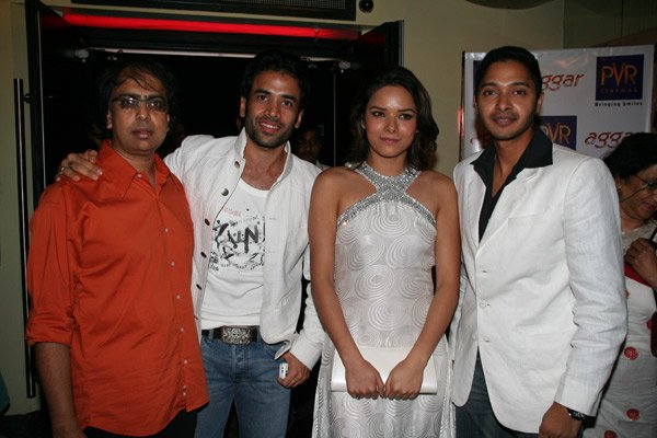 Anant Mahadevan, Tusshar Kapoor, Udita Goswami, Shreyas Talpade at the Premiere of Aggar