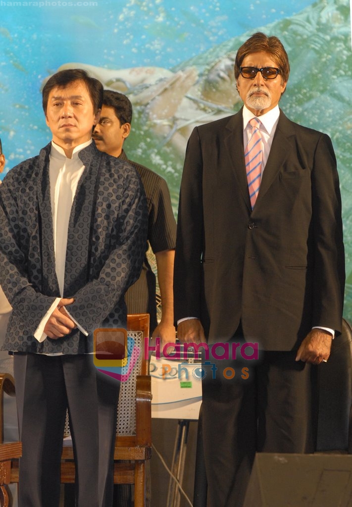 Jackie Chan, Amitabh Bachchan at the audio launch function of Dasavatharam in Nehru Indoor Stadium in Chennai on April 25th 2008 