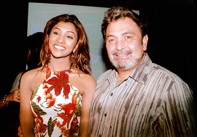 Deepal Shaw with Rishi Kapoor