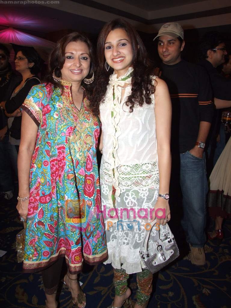  Anita Kanwal at Richa Sharma's birthday in Fun Republic on 29th August 2008 