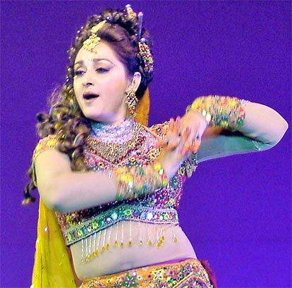 Jaya Prada performs in "Amarpali"