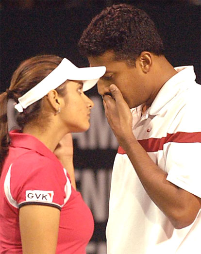 Sania Mirza and Mahesh Bhupati during an exhibition match in ABN AMRO Tennis Challenge