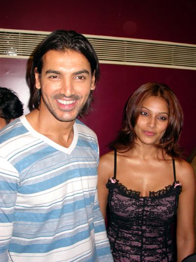 Making it in time : John and Bipasha at the premiere of Karam