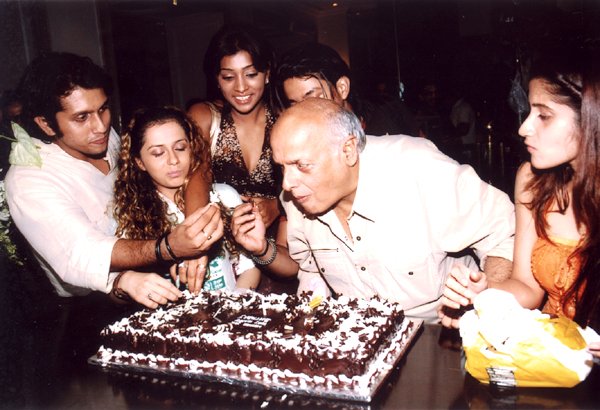 Birthday bash of Mahesh Bhatt