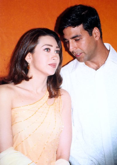 Karishma Kapoor and Akshay Kumar