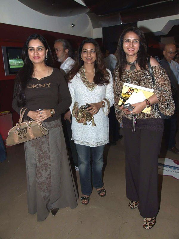 Padmini Kolhapuri, Juhi, Poonam Dhillon