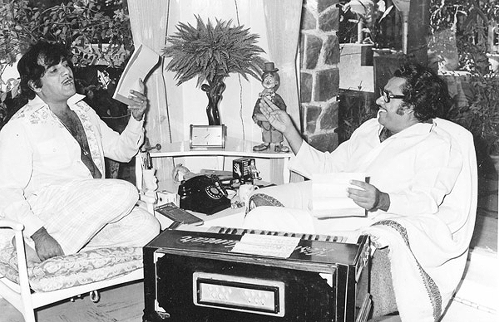 Kishore with Mehmood - the two great artistes (Contributed by Shashank Chickermane)