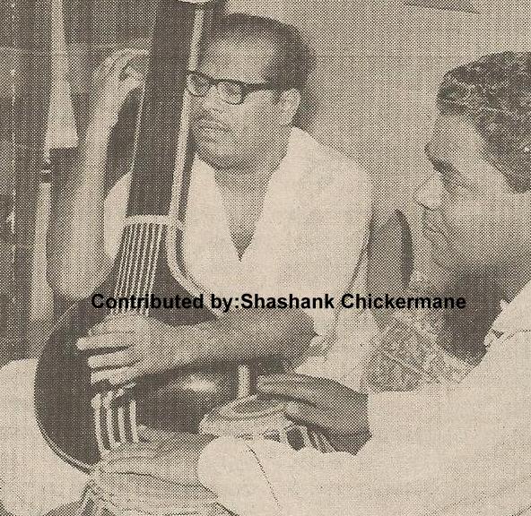 Mannadey rehearsaling a song