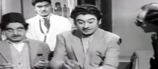 Kishoreda with Mukri & others in the film scene