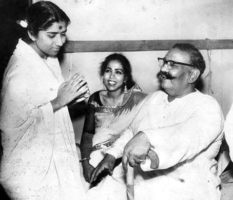 Lata with Bada Gulam Ali Khan & Sitara Devi