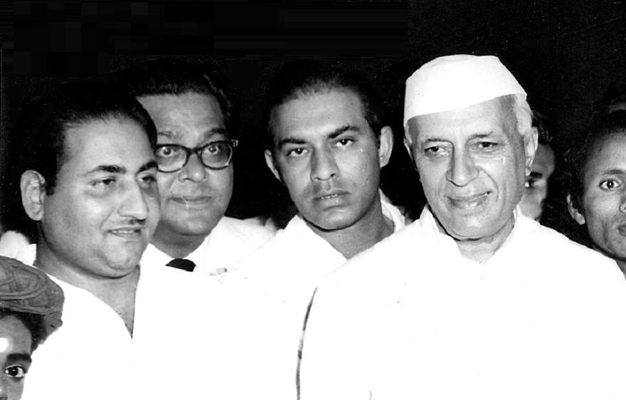 Rafi with Talat Mohd & Jawaharlal Nehru