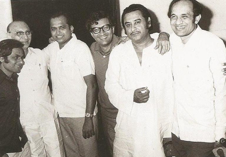 Kishoreda with Kalyanji Anandji, Vijay Anand, Recordist BN Sharma & others in the recording studio