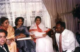 Lata & Usha Mangeshkar with others
