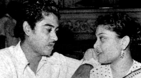 Kishoreda discussing with his wife Ruma Devi