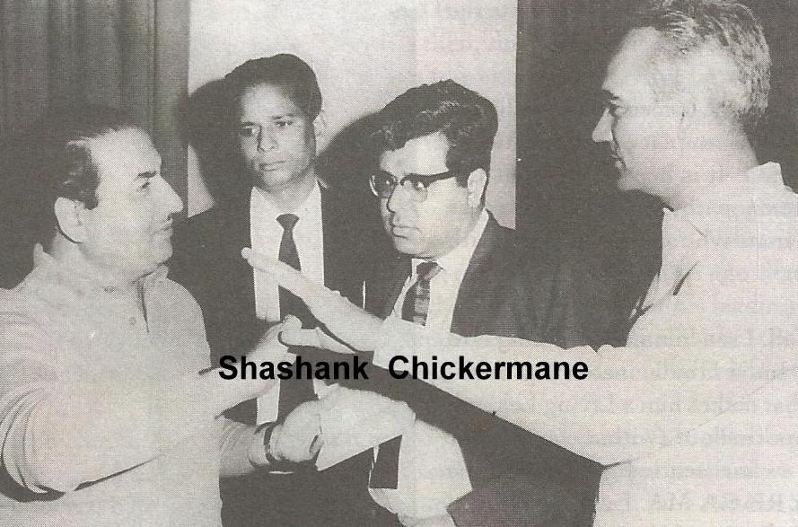 OP Nayyar discussing with Mohd Rafi, Shevan Rizvi & others in the recording studio