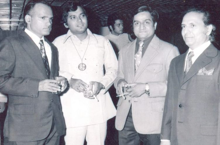 Shankar with Vithalbhai Patel, Subhash Ghai & others