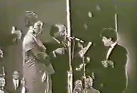 Mohdrafi singing with Sharmila Tagore & Shankar Jaikishan in a concert