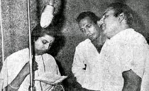 Rafi with Suman Kalyanpur in the recording studio