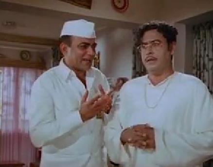 Kishoreda with Mehmood in the film 'Sadhu Aur Saithan'