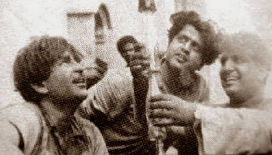 Shankar Jaikishan enjoying Holi with Raj Kapoor