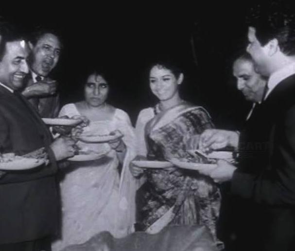 Mohd Rafi with Hasrat Jaipuri, Asha, Sharda and Shankar Jaikishan